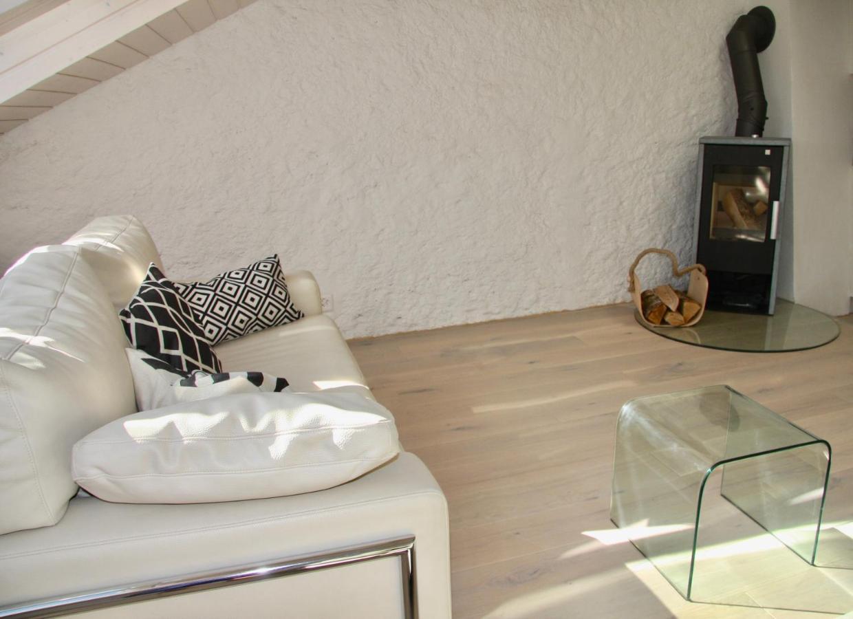 Duplex Allegro La Neuveville Exteriör bild